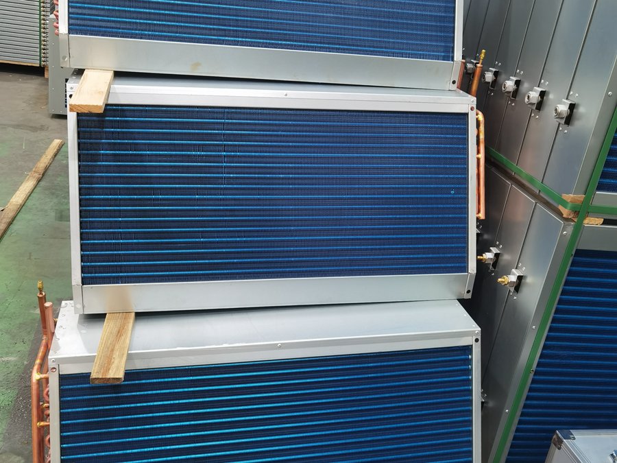 風冷螺桿式冷水機