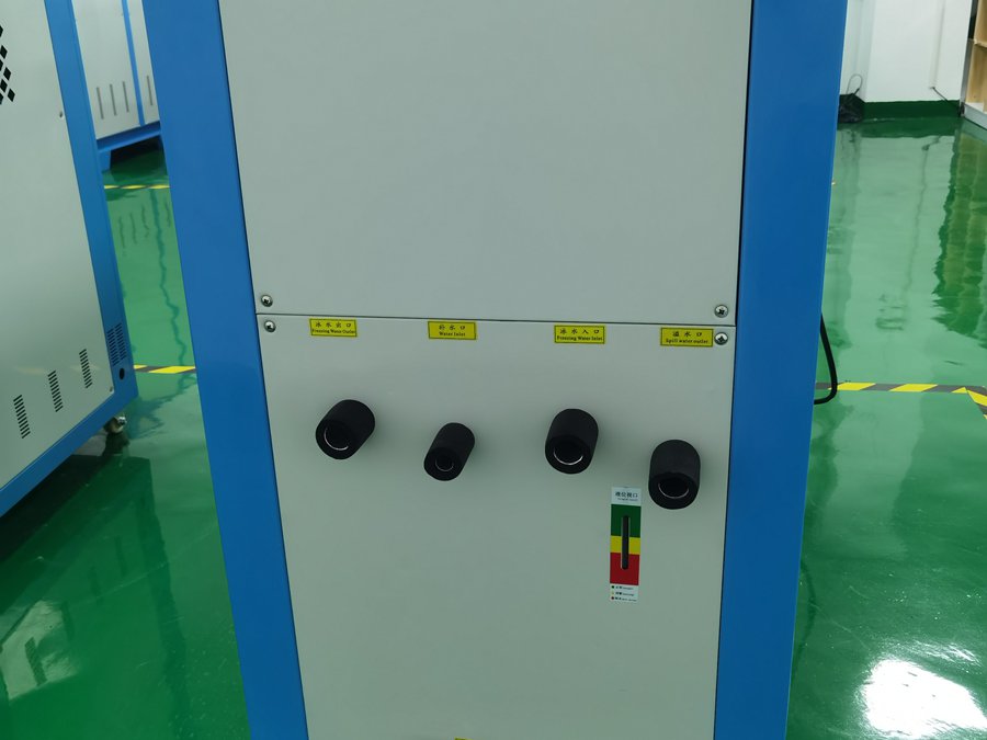 風(fēng)冷冷水機(jī) 風(fēng)冷冷水機(jī)